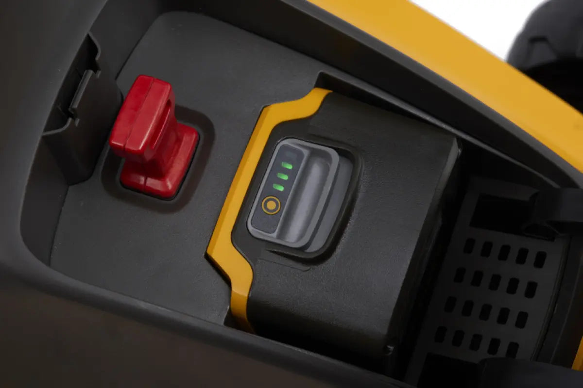 STIGA mașină de tuns gazon cu acumulator COLLECTOR 132e Kit (cu acumulator și încărcător) STIGA