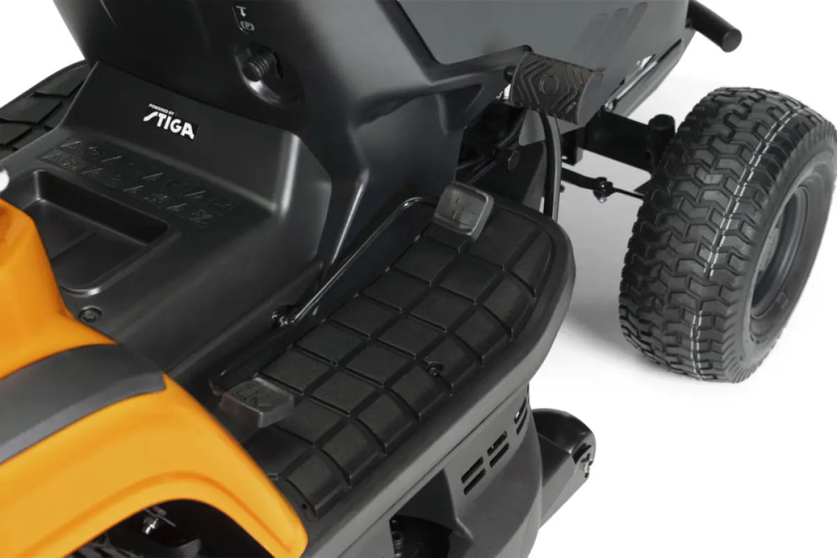 STIGA tractor de tuns iarba cu colector ESTATE 384 STIGA